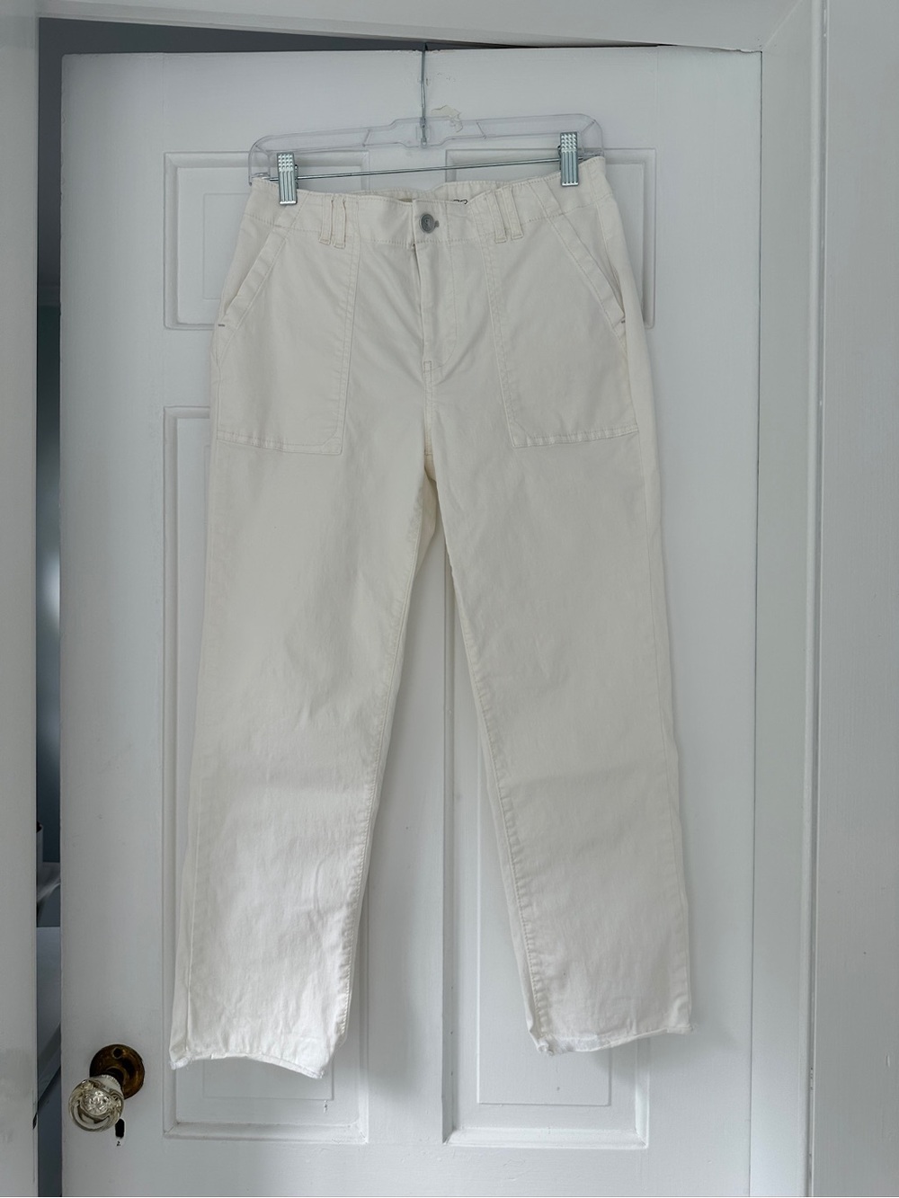 Anthropologie Pilcro Lightweight White Pants in Size 27 Petite